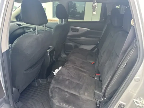 More photos of 2020 Nissan Murano S at Jerry Hunt Supercenter - Lexington, NC