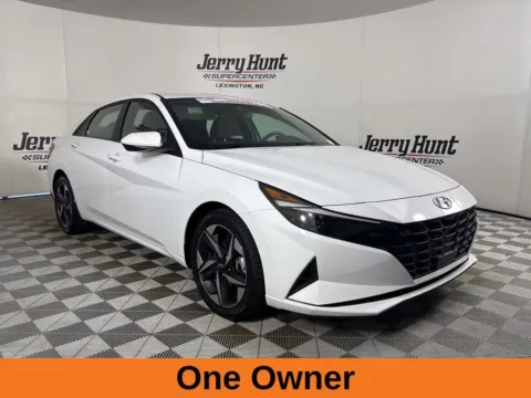 More photos of 2023 Hyundai Elantra SEL at Jerry Hunt Supercenter - Lexington, NC