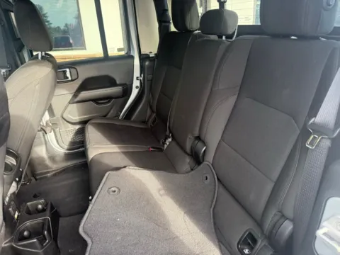 Another view of 2023 Jeep Gladiator Overland for sale in Lexington, NC at Jerry Hunt Supercenter - Lexington