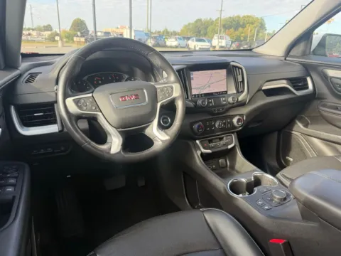 More photos of 2022 GMC Terrain SLT at Jerry Hunt Supercenter - Lexington, NC