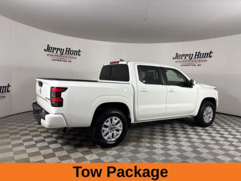 More photos of 2024 Nissan Frontier SV at Jerry Hunt Supercenter - Lexington, NC