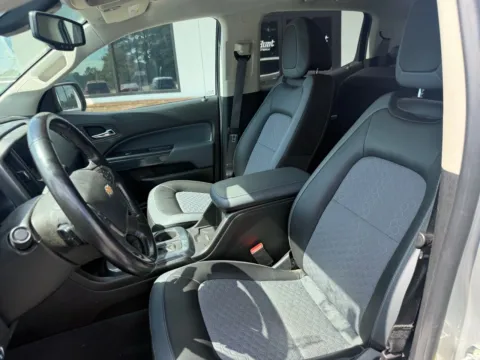 Photos of 2019 Chevrolet Colorado Z71 for sale in Lexington, NC at Jerry Hunt Supercenter - Lexington