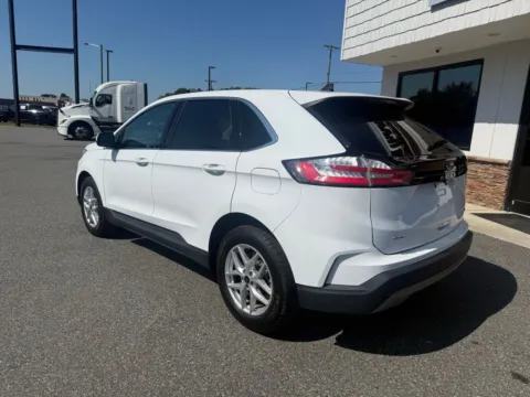 More photos of 2024 Ford Edge SEL at Jerry Hunt Supercenter - Lexington, NC