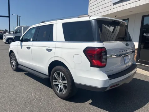 More photos of 2024 Ford Expedition Limited at Jerry Hunt Supercenter - Lexington, NC