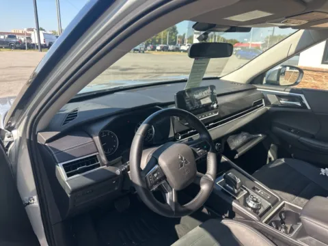 Another view of 2024 Mitsubishi Outlander SE for sale in Lexington, NC at Jerry Hunt Supercenter - Lexington