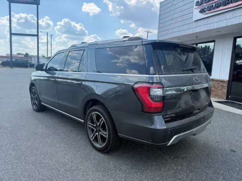More photos of 2020 Ford Expedition Max Limited at Jerry Hunt Supercenter - Lexington, NC