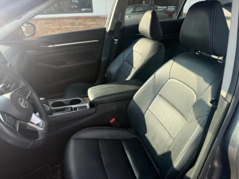 Photos of 2020 Nissan Altima 2.5 SL for sale in Lexington, NC at Jerry Hunt Supercenter - Lexington