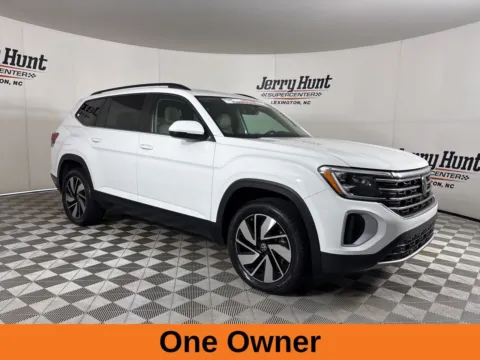 More photos of 2024 Volkswagen Atlas 2.0T SE w/Technology at Jerry Hunt Supercenter - Lexington, NC