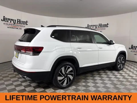 More photos of 2024 Volkswagen Atlas 2.0T SE w/Technology at Jerry Hunt Supercenter - Lexington, NC