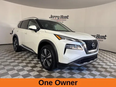 More photos of 2023 Nissan Rogue SL at Jerry Hunt Supercenter - Lexington, NC