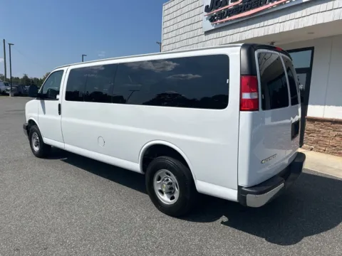 More photos of 2024 Chevrolet Express 3500 LT at Jerry Hunt Supercenter - Lexington, NC
