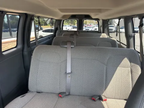 More photos of 2024 Chevrolet Express 3500 LT at Jerry Hunt Supercenter - Lexington, NC