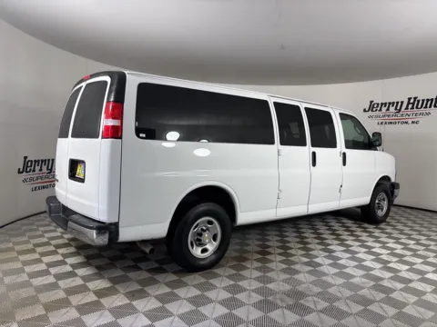 More photos of 2024 Chevrolet Express 3500 LT at Jerry Hunt Supercenter - Lexington, NC