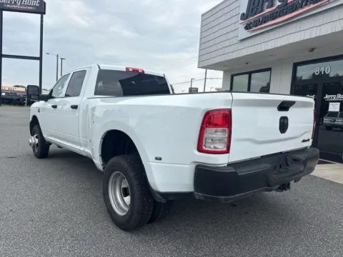 More photos of 2024 Ram 3500 Tradesman at Jerry Hunt Supercenter - Lexington, NC