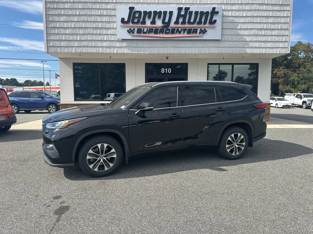 Black 2020 Toyota Highlander XLE for sale in Lexington, NC
