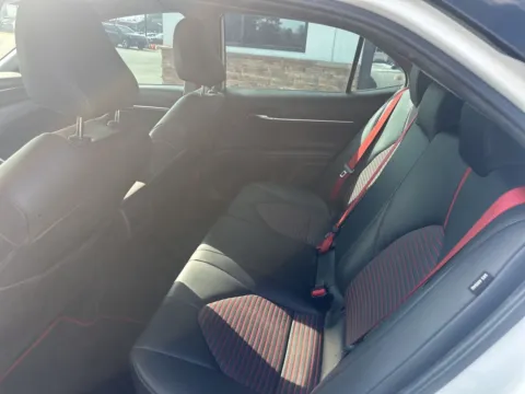 More photos of 2021 Toyota Camry at Jerry Hunt Supercenter - Lexington, NC