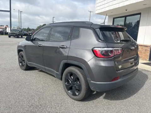 More photos of 2021 Jeep Compass Altitude at Jerry Hunt Supercenter - Lexington, NC