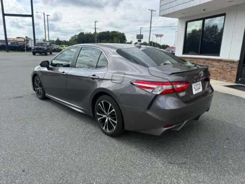 More photos of 2020 Toyota Camry SE at Jerry Hunt Supercenter - Lexington, NC