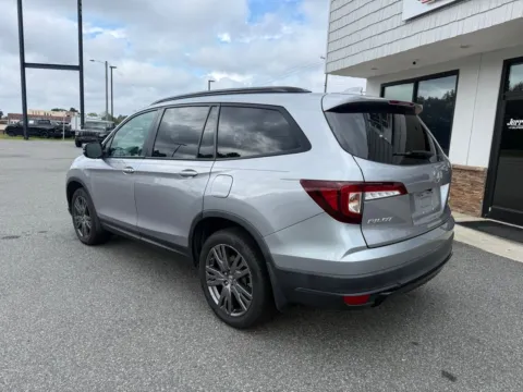More photos of 2022 Honda Pilot Sport at Jerry Hunt Supercenter - Lexington, NC