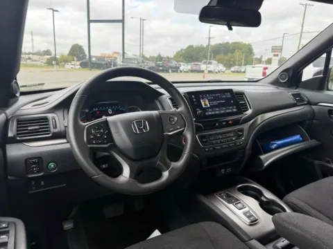 More photos of 2022 Honda Pilot Sport at Jerry Hunt Supercenter - Lexington, NC