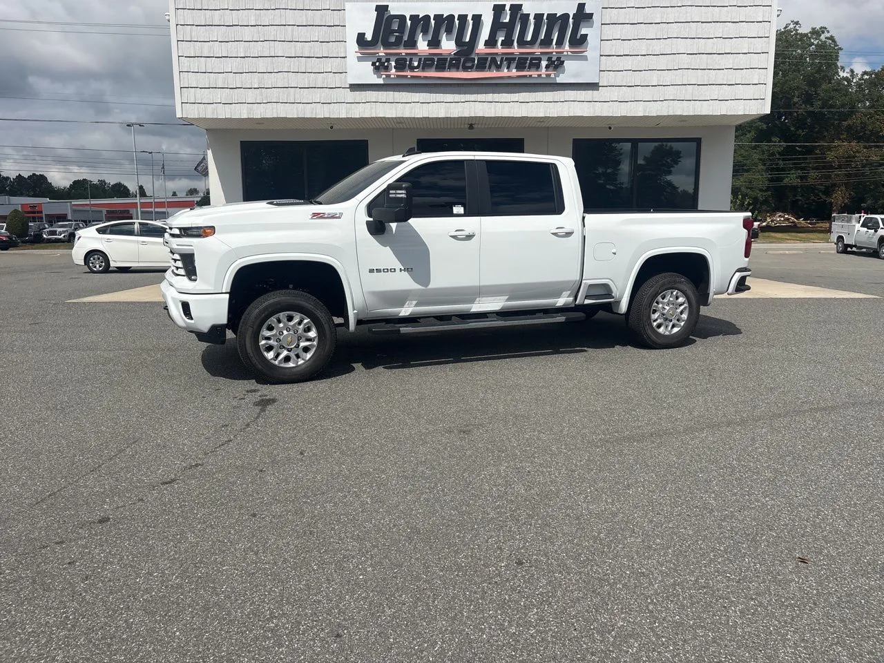 White 2025 Chevrolet Silverado 2500HD LT for sale in Lexington, NC