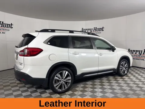 More photos of 2022 Subaru Ascent Limited at Jerry Hunt Supercenter - Lexington, NC