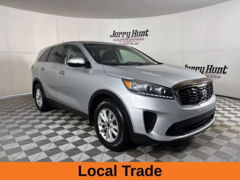 More photos of 2019 Kia Sorento LX at Jerry Hunt Supercenter - Lexington, NC