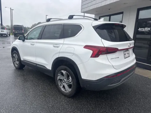 More photos of 2023 Hyundai Santa Fe SEL at Jerry Hunt Supercenter - Lexington, NC
