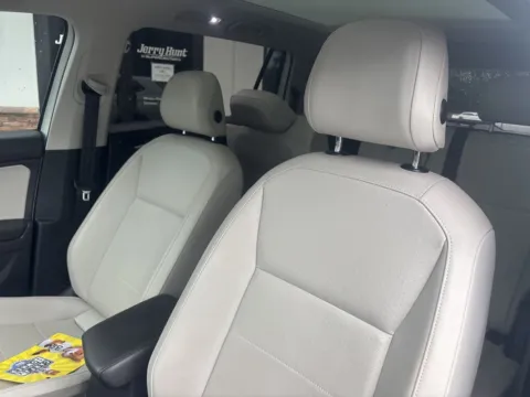 Photos of 2018 Volkswagen Tiguan 2.0T SE for sale in Lexington, NC at Jerry Hunt Supercenter - Lexington