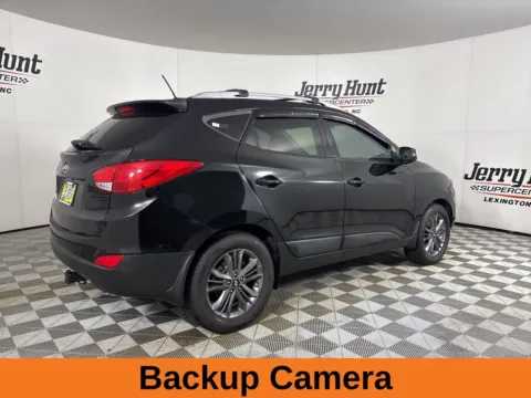 More photos of 2015 Hyundai Tucson SE at Jerry Hunt Supercenter - Lexington, NC