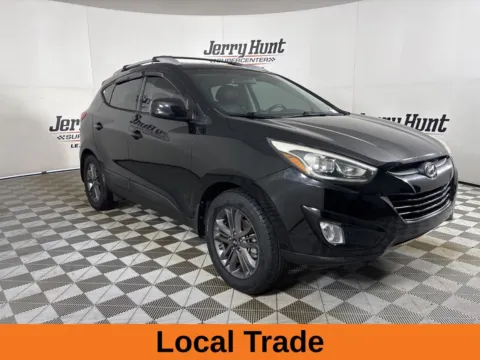 More photos of 2015 Hyundai Tucson SE at Jerry Hunt Supercenter - Lexington, NC