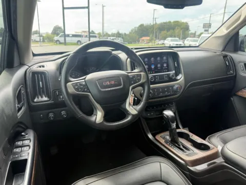 More photos of 2022 GMC Canyon Denali at Jerry Hunt Supercenter - Lexington, NC