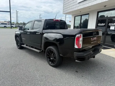 More photos of 2022 GMC Canyon Denali at Jerry Hunt Supercenter - Lexington, NC