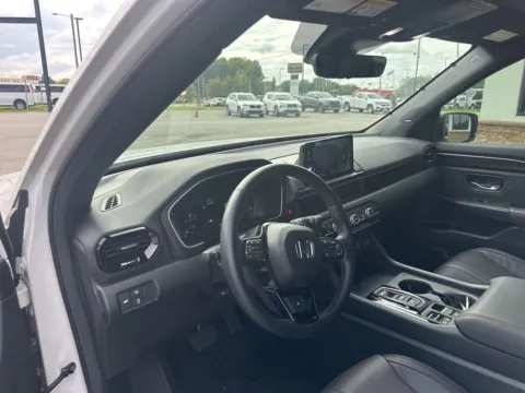 Another view of 2025 Honda Pilot Black Edition for sale in Lexington, NC at Jerry Hunt Supercenter - Lexington