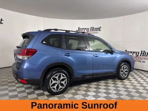 More photos of 2019 Subaru Forester Premium at Jerry Hunt Supercenter - Lexington, NC