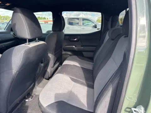 More photos of 2021 Toyota Tacoma TRD Off-Road at Jerry Hunt Supercenter - Lexington, NC