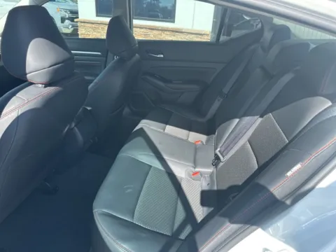 More photos of 2023 Nissan Altima 2.5 SR at Jerry Hunt Supercenter - Lexington, NC
