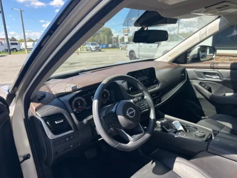 Another view of 2023 Nissan Rogue Platinum for sale in Lexington, NC at Jerry Hunt Supercenter - Lexington