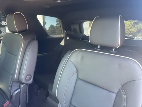 More photos of 2023 Chevrolet Traverse Premier at Jerry Hunt Supercenter - Lexington, NC