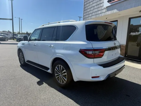 More photos of 2024 Nissan Armada SL at Jerry Hunt Supercenter - Lexington, NC