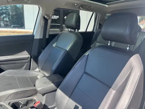 Photos of 2018 Volkswagen Tiguan 2.0T SE for sale in Lexington, NC at Jerry Hunt Supercenter - Lexington