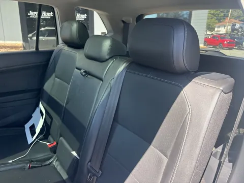 More photos of 2018 Volkswagen Tiguan 2.0T SE at Jerry Hunt Supercenter - Lexington, NC
