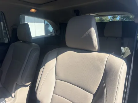 More photos of 2022 Honda Pilot Elite at Jerry Hunt Supercenter - Lexington, NC