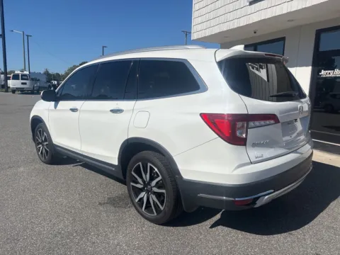 More photos of 2022 Honda Pilot Elite at Jerry Hunt Supercenter - Lexington, NC