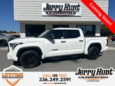 White 2022 Toyota Tundra SR5 for sale in Lexington, NC