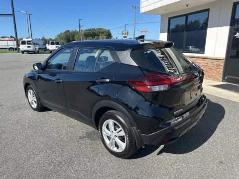 More photos of 2025 Nissan Kicks Play S at Jerry Hunt Supercenter - Lexington, NC