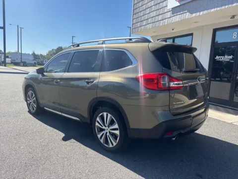 More photos of 2022 Subaru Ascent Limited at Jerry Hunt Supercenter - Lexington, NC