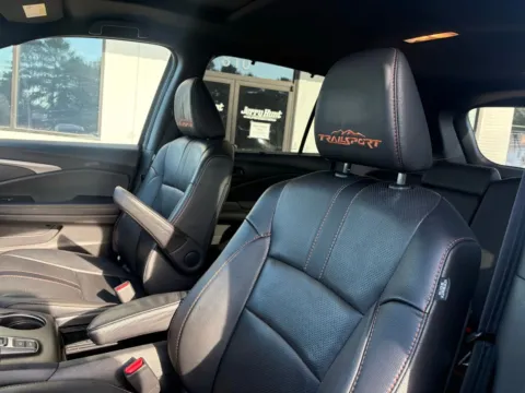Photos of 2022 Honda Passport TrailSport for sale in Lexington, NC at Jerry Hunt Supercenter - Lexington