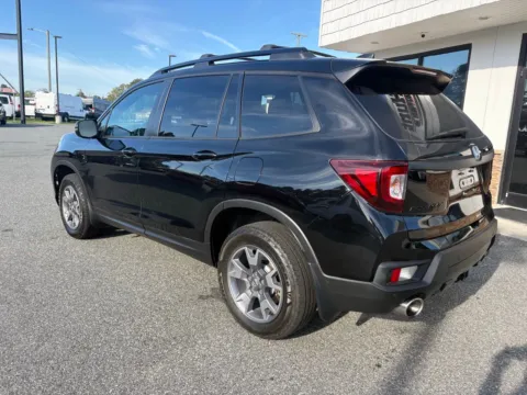 More photos of 2022 Honda Passport TrailSport at Jerry Hunt Supercenter - Lexington, NC