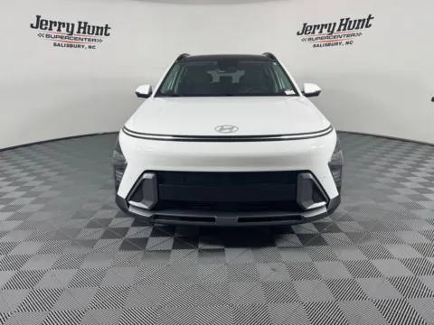More photos of 2024 Hyundai Kona Limited at Jerry Hunt Supercenter - Lexington, NC
